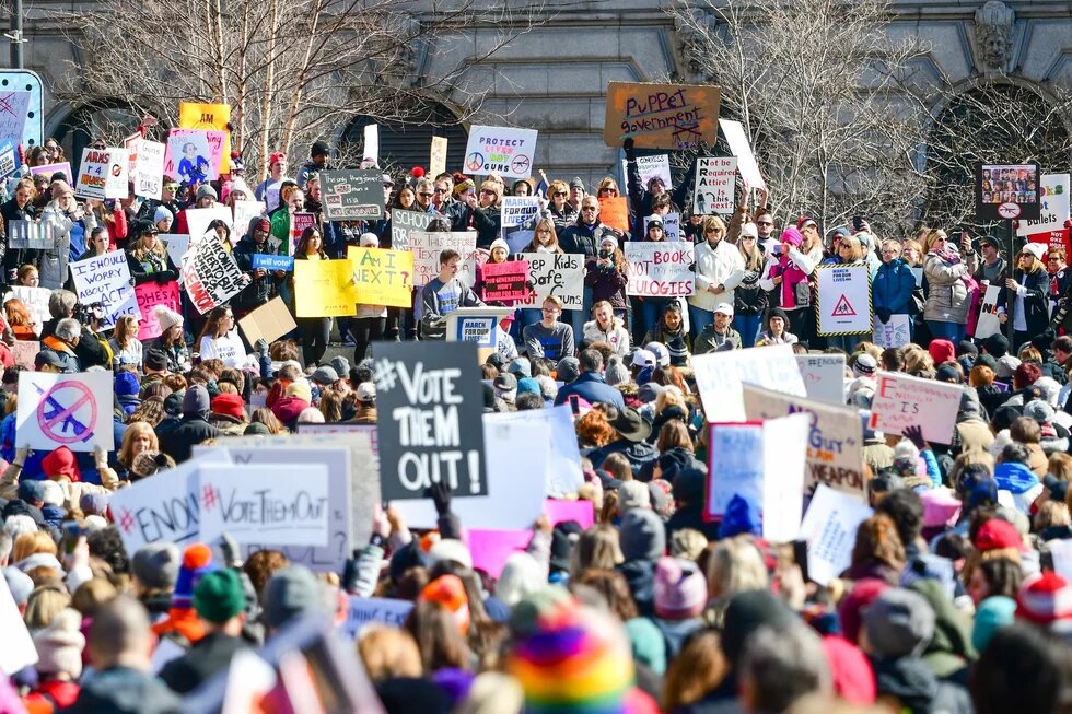Waffengewalt in den USA. Foto vom March for Our Lives 2018 Waffengewalt in den USA. Foto vom March for Our Lives 2018